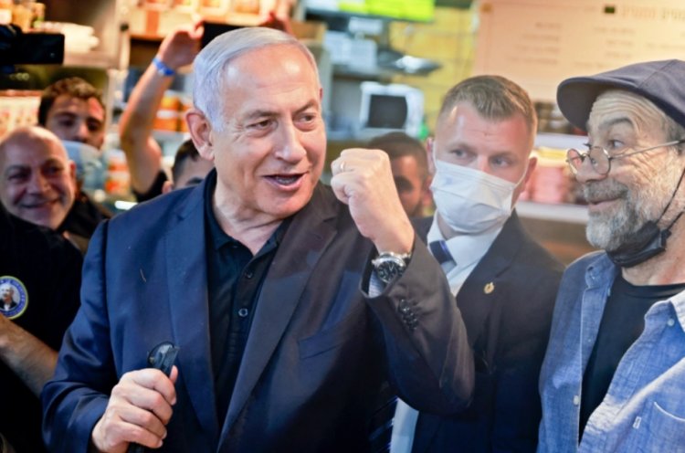 Mantan PM Israel Netanyahu merundingkan tawar-menawar pembelaan: Laporan